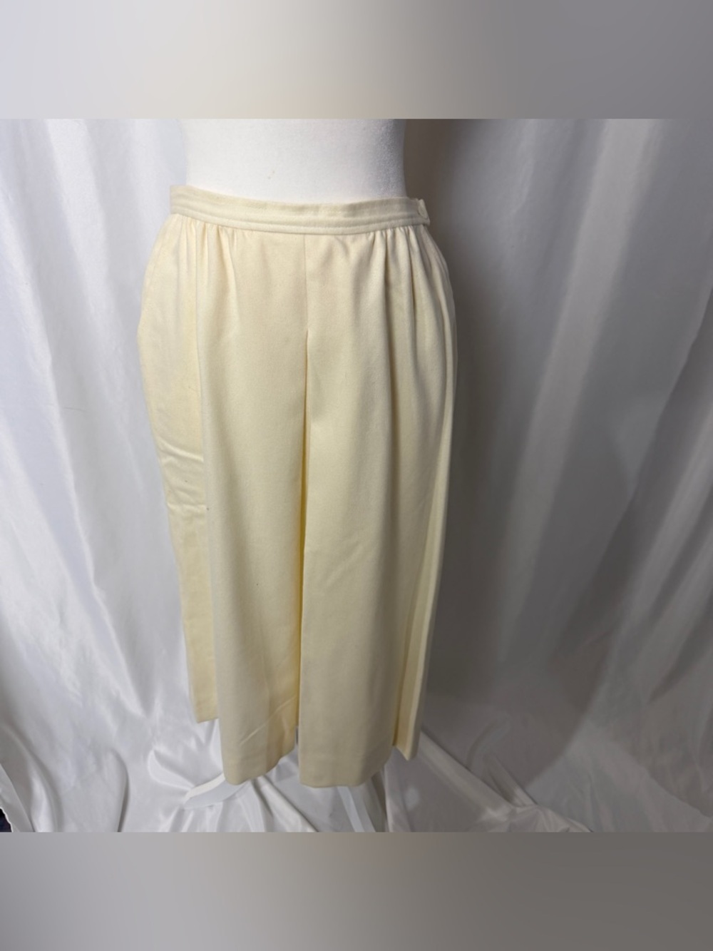 Vintage Pendleton 100% Virgin Wool Skirt - High Waisted Pleated Midi Sz 12